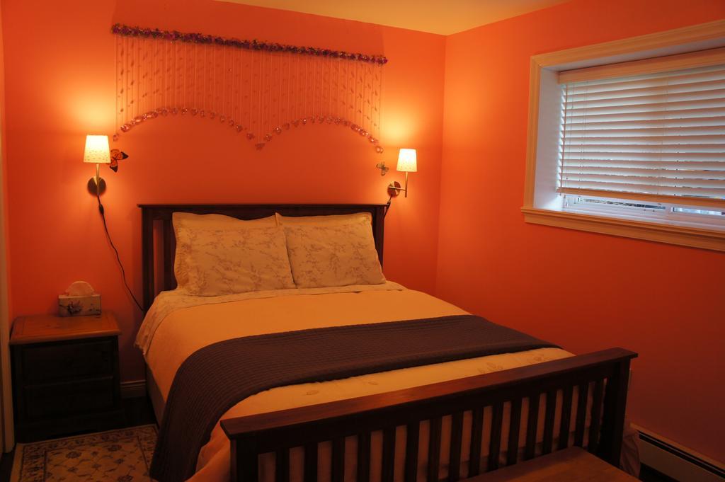 Squamish Highlands Bed & Breakfast Δωμάτιο φωτογραφία